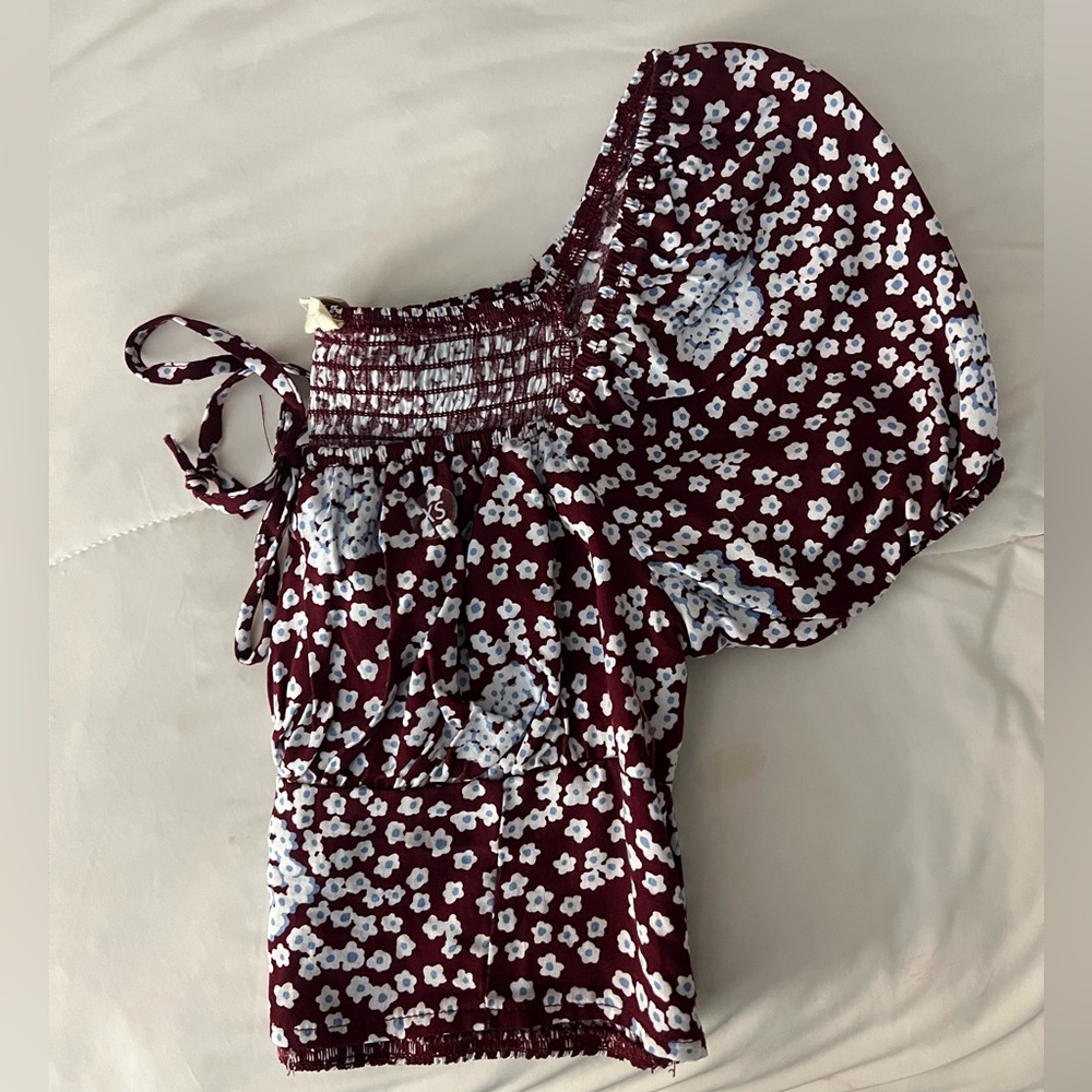Pacsun blouse Size 00 never been worn with tags